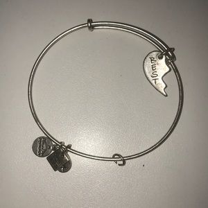 Alex and Ani Best friends bracelet (BEST)